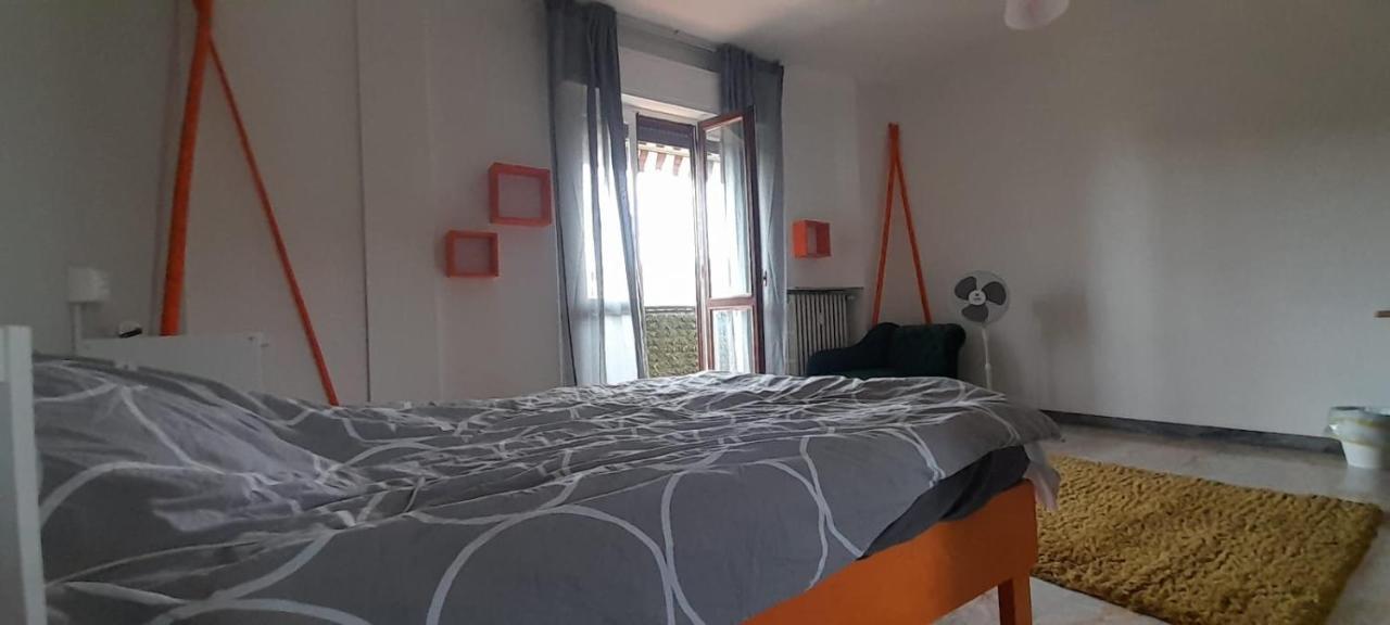 I Feel Orange Hotell Legnano Exteriör bild