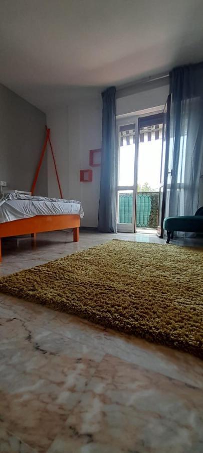 I Feel Orange Hotell Legnano Exteriör bild